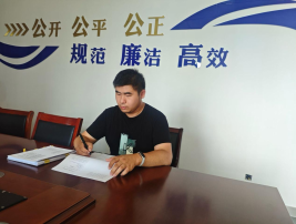 【興馬頭條｜員工風(fēng)采】沉心耕耘，自有光芒——何宇辰